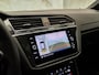 Volkswagen Tiguan 2.0 TSI R 4Motion, 21", pano, tr.haak, H/K, ACC, IQ.Light, 360° camera, black style
