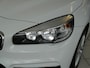 BMW 2-Serie Active Tourer 220i LUXURY | AUTOMAAT | PANORAMA | LEER | CAMERA | NAVIGATIE | 192 PK!!