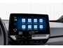 Volkswagen ID.3 204pk Life 58 kWh | SoH 94% | Steunhaak | Adaptive Cruise | Stoelverwarming