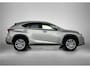 Lexus NX 300h AWD Luxury Line Trekhaak afneembaar | Stoelverwarming | Leder | 18 inch velgen |  Park Assist |