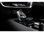 Volvo V60 2.0 T6 Plug-in hybrid AWD Plus Dark | Panoramadak | Harman Kardon geluidsysteem | Rondomzicht camera | Hemelbekleding donker | Nappa leder charcoal bekleding | Google services | Getinte ramen | Apple Carplay & Android Auto | Verwarmbare voor- en achterstoelen | Verwarmbaar stuurwiel | Elektrisch verstelbare stoelen met geheugenstanden |