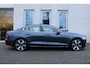 Volvo S60 T6 Recharge Automaat AWD Ultimate Bright | Trekhaak | Panoramadak | AWD | Voorstoelen verwarmbaar, geventileerd en masserend | Verwarmbaar stuurwiel+achterbank | Premium audio by Bowers & Wilkins | Headup Display |  | Driver Awareness | Driver Assistance | Adaptieve cruise control met Pilot Assist | Blis