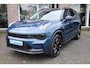 Lynk & Co 01 1.5 261PK! 6.6Kwh LADEN! BLACKLINE! 360-CAMERA STOELVERW. PANO/SCHUIF MEMORY INFINITY DAB NAVI CARPLAY ELEK.ACHTERKLEP 20"LMV