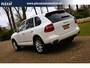 Porsche Cayenne 3.6 Aut. | BTW Auto | Slechts 132.000KM | Specialist onderhouden | Xenon | Schuifdak | Keurige staat | Leder |
