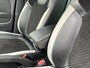 Renault Clio 0.9 TCe Bose / Camera / PDC V+A / Stoelverw. / Climate / Keyless / 17''LMV /