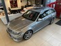 Mercedes-Benz C-klasse Estate 63 AMG Origineel NL/Volledig Dealer Onderhouden/Panoramadak/Leder/Navigatie/Spraakbediening/Elektrische & Verwarmde Stoelen/Climate Control/Cruise Control/Harman-Kardon Installatie/Elektrische Kofferbak/Elektrische, Inklapbare & Verwarmde Spiegels,5 Spaak