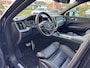 Volvo XC60 2.0 T6 R-Design Hybrid, Pano, Stuur/Stoelverwarming, Black Style, Trekhaak, Erg mooi!