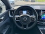 Volvo XC60 2.0 T6 R-Design Hybrid, Pano, Stuur/Stoelverwarming, Black Style, Trekhaak, Erg mooi!