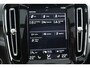 Volvo XC40 1.5 T5 Plug-in Hybrid Ultimate Dark | PHEV | Panoramadak | Adaptive cruise control | 360 camera | Elektrische stoelverstelling | Harman Kardon audio | Dode hoek detectie BLIS | Getint glas | Keyless | Voorruitverwarming | Stoel- en stuurverwarming | Navigatie | Apple Carplay / Android Auto |
