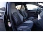 Volkswagen Golf GTE 1.5 eHybrid 272pk | SoH 100% | Panoramadak | Leder | Trekhaak