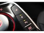 Kia Niro EV e-Niro 64 kWh DynamicLine 3-Fase [ Pano Nav Half-leder Clima Stoelverwarming Apple/Android ]