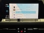 Volkswagen Golf 1.4 eHYBRID GTE PANORAMADAK DCC ONDERSTEL HEAD-UP DISPLAY APPLE CARPLAY/ANDROID RIJSTROOKSENSOREN ELEK.  UITKLAPBARE TREKHAAK ACHTERUITRIJCAMERA LED VERLICHTING ZEER MOOI !! 3010