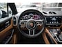 Porsche Cayenne 3.0 E-Hybrid 463 pk Sport-Chrono / Pano-Dak/ Matrix-Led/ Lucht-Vering/ Bose-Sound/ Sport-Stoelen/ Stoel.Verw/ 360-Camera/ Adap.Cruise/ 22'' LMV