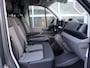 Volkswagen Crafter 35 2.0 TDI L3H2 Exclusive 177pk  Facelift! | Camera | 3000KG Trekgewicht | Navigatie!