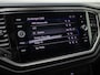 Volkswagen T-Roc 1.5 TSI 150PK DSG Style · Camera · Panoramadak · Apple/Android Car Play · Trekhaak · Navigatie · 17'' Inch ·