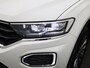Volkswagen T-Roc 1.5 TSI 150PK DSG Style · Camera · Panoramadak · Apple/Android Car Play · Trekhaak · Navigatie · 17'' Inch ·