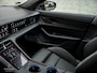 Porsche Taycan Turbo S 93 kWh / Ceramic / HUD / Passenger / Burmester / 18-Way