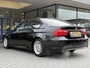 BMW 3-Serie 318i Corporate Lease Luxury Line | M Pakket | Parkeersensoren | Cruise Control | Navi | Bluetooth |