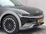 Hyundai Ioniq 5 Connect 73kWh Automaat / Afneembare Trekhaak 1600 Kg / SOH 98% /  Dealer onderhouden / Fabrieksgarantie tot  12-2026 / 8 Jaar Batterij Garantie / Warmtepomp / Camera / Navigatie / Stoel en Stuurwiel Verwarming / Achterbank Verwarming / Elektr. Achterklep / Apple Carplay & Android Auto / 20" LM wielen /