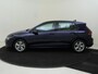 Volkswagen Golf 1.0 TSI Life | Adaptieve cruise control | Parkeersensoren | Navigatie | CarPlay | Draadloze telefoonlader | Sfeerverlichting |