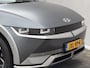 Hyundai Ioniq 5 Lounge 73kWh Automaat / Panoramadak / Dealer onderhouden / Fabrieksgarantie tot 12-2026 / 8 Jaar Batterij Garantie / All Season banden / Warmtepomp / HUD / 360 Camera / Navigatie /  Elektr. stoelen + Memory / Stoel & Stuurwiel Verwarming / Stoel Ventilatie / Adaptieve Cruise / Apple Carplay & Android Auto / CCS /