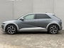 Hyundai Ioniq 5 Lounge 73kWh Automaat / Panoramadak / Dealer onderhouden / Fabrieksgarantie tot 12-2026 / 8 Jaar Batterij Garantie / All Season banden / Warmtepomp / HUD / 360 Camera / Navigatie /  Elektr. stoelen + Memory / Stoel & Stuurwiel Verwarming / Stoel Ventilatie / Adaptieve Cruise / Apple Carplay & Android Auto / CCS /