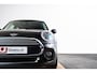 MINI One Mini 1.5 Salt - cruise control - Regen- en lichtsensor - Binnenlichtpakket - PDC achter - Chrome Line exterieur - MINI Navigatiesysteem - Middenarmsteun voor -