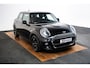MINI One Mini 1.5 Salt - cruise control - Regen- en lichtsensor - Binnenlichtpakket - PDC achter - Chrome Line exterieur - MINI Navigatiesysteem - Middenarmsteun voor -