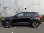 Volvo XC40 1.5 T3 Momentum | Navigatie | Apple Carplay | Android Auto | Panoramadak | Lichtmetalen Velgen 19 inch | Achteruitrijcamera | Parkeersensoren voor en achter | Stoelverwarming | Trekhaak