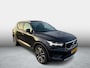Volvo XC40 1.5 T3 Momentum | Navigatie | Apple Carplay | Android Auto | Panoramadak | Lichtmetalen Velgen 19 inch | Achteruitrijcamera | Parkeersensoren voor en achter | Stoelverwarming | Trekhaak