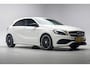 Mercedes-Benz A-klasse 160 AMG Night Edition Plus [ Navigatie Parkeersensors V+A Cruise control]