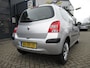 Renault Twingo 1.2-16V Authentique / Airco / Elek. ramen