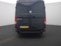 Volkswagen Crafter 35 2.0 TDI L3H2 Comfortline | Airconditioning | Navigatie | Achteruitrijcamera | Zijschuifdeur |