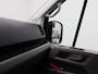 Volkswagen Crafter 35 2.0 TDI L3H2 Comfortline | Airconditioning | Navigatie | Achteruitrijcamera | Zijschuifdeur |