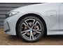 BMW 3-Serie Touring 320e - M SPORT - LEDER - TREKHAAK - PANODAK - SHADOW LINE -