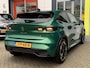 Renault Clio 1.8 Hybrid 160 techno | Pack Premiere t.w.v. €1.400,- | Stoelverwarming | Dodehoekdetectie | 3D Around view camera