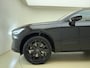Volvo XC60 T6 350pk AWD Ultra Black Edition / Luchtvering / Bowers&Wilkins Audio / Ventilatie / Massage / 21'' / Extra Getint Glas /