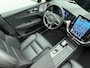 Volvo XC60 T6 350pk AWD Ultra Black Edition / Luchtvering / Bowers&Wilkins Audio / Ventilatie / Massage / 21'' / Extra Getint Glas /