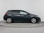 Toyota Auris 1.8 Hybrid Lease Pro Executive | Glazen Panoramadak | JBL-Audio | Navigatie |