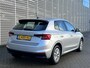 Skoda Fabia 1.0 TSI Ambition / Navigatie / App connect / parkeersensoren / Lichtmetaal 15 inch / **