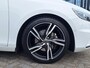 Volvo V40 1.6 T4 R-Design Automaat | Pano | Leder | Trekhaak | Adaptive CC | BLIS | Camera | Memory Seat |