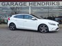 Volvo V40 1.6 T4 R-Design Automaat | Pano | Leder | Trekhaak | Adaptive CC | BLIS | Camera | Memory Seat |