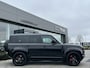 Land Rover Defender 110 P400e 404pk AWD 110 X-Dynamic HSE | Panoramisch schuifdak | Geklimatiseerde voorstoelen | Cognac (Tan) leder |