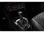 Volkswagen T-Roc 1.5 TSI R-Line , Adaptive cruise, Trekhaak, Apple Carplay