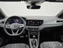 Volkswagen Polo 1.0 TSI R-Line Automaat | Clima | Parkeersensoren V+A | Apple Carplay of Android Auto | Privacy Glass | 17 Inch Lm Velgen