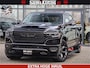 Dodge Ram 1500 LIMITED NIGHT | 5.7 V8 HEMI | HUD | MWK | LUCHTVERING | EERSTE EIGENAAR | BOM VOL ALLE OPTIES | CREW CAB DUBBELE CABINE | 5 PERSOONS | DC | 40000 KM | MEEST VOLLE RAM PICK UP |
