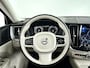 Volvo XC60 B5 Momentum Exclusive | Panoramadak | 360° camera | Harman Kardon | Head-up Display | Stoel- en Stuurverwarming | Trekhaak