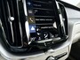 Volvo XC60 B5 Momentum Exclusive | Panoramadak | 360° camera | Harman Kardon | Head-up Display | Stoel- en Stuurverwarming | Trekhaak