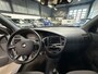 Kia Carens 2.0 CVVT EX // PDC // Trekhaak // Ecc