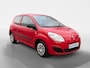 Renault Twingo 1.2 Authentique | Lage kilometers | Radio | Elektrische ramen |